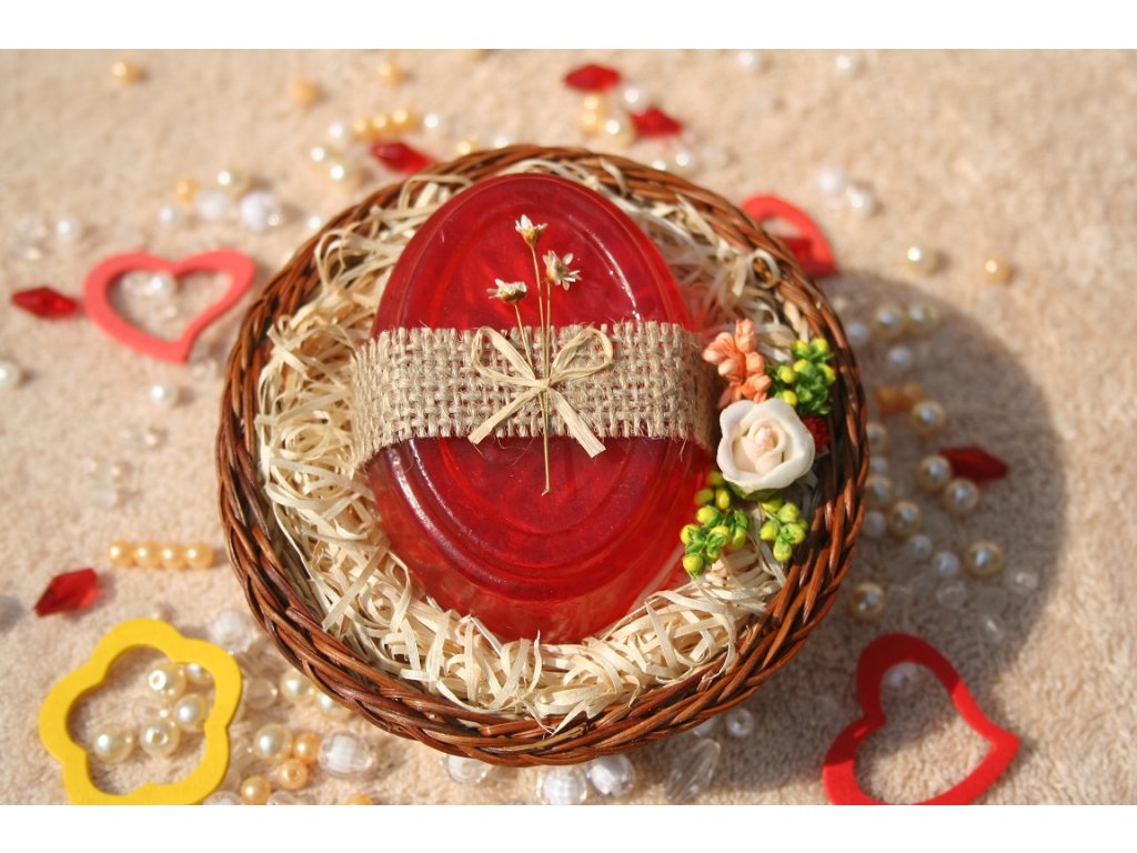 Dárkový košík s 1 glycerinovým mýdlem - vůně borůvka