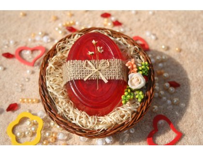 Dárkový košík s 1 glycerinovým mýdlem - vůně borůvka