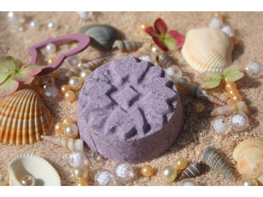 Šumivá koupel s vůní levandule