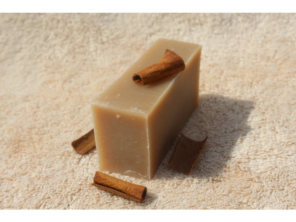 Olivové mýdlo krájené - s vůní santalové dřevo