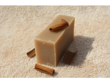 Olivové mýdlo krájené - s vůní santalové dřevo